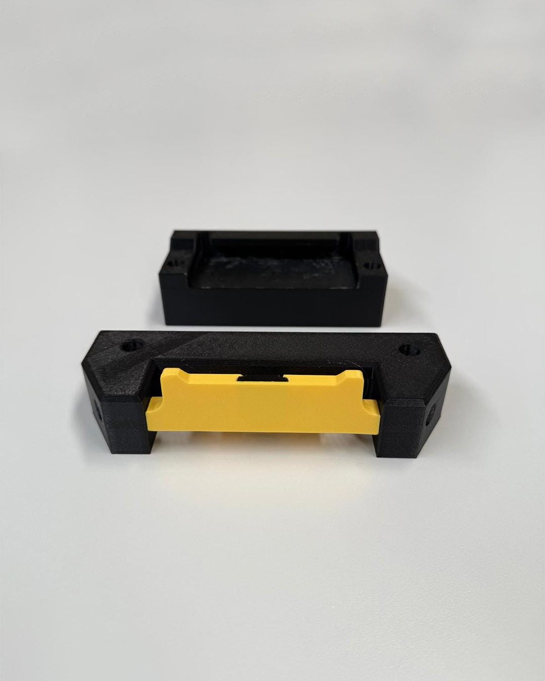 3D Printed Wall Mount Bracket for DeWalt ToughSystem 2.0 Half-Width Organizer