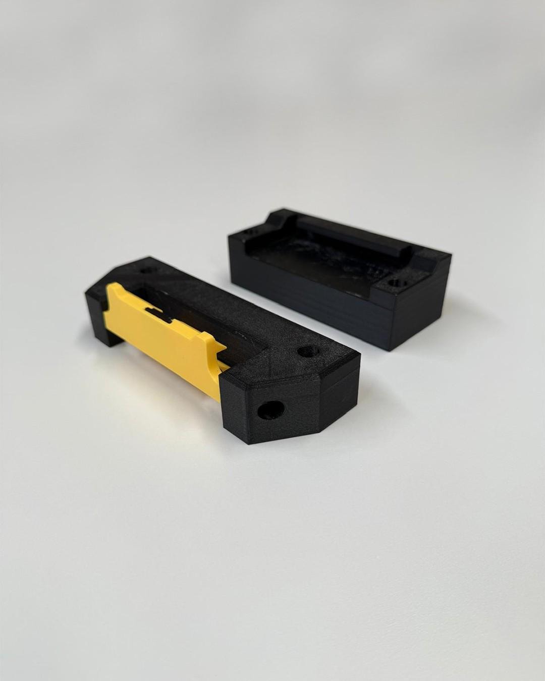 3D Printed Wall Mount Bracket for DeWalt ToughSystem 2.0 Half-Width Organizer
